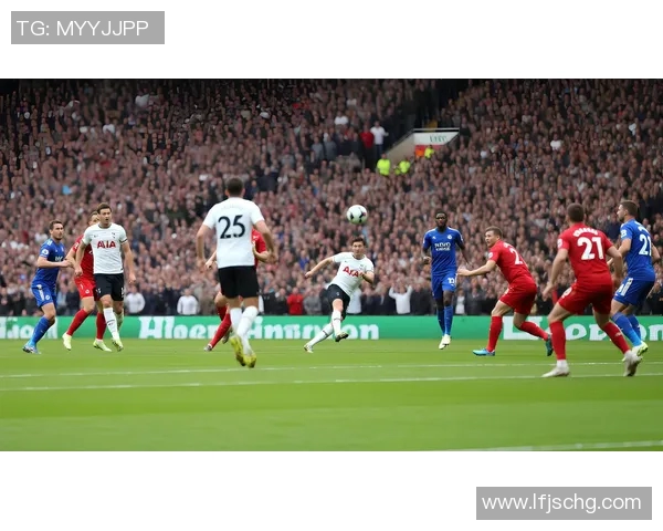 足球明星高清瞬间集锦展现绿茵场上的激情与荣耀