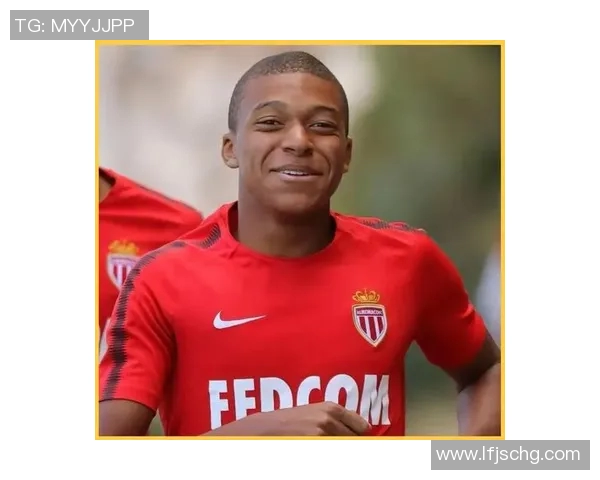 黄头发辫子足球明星的传奇之路与辉煌成就探秘