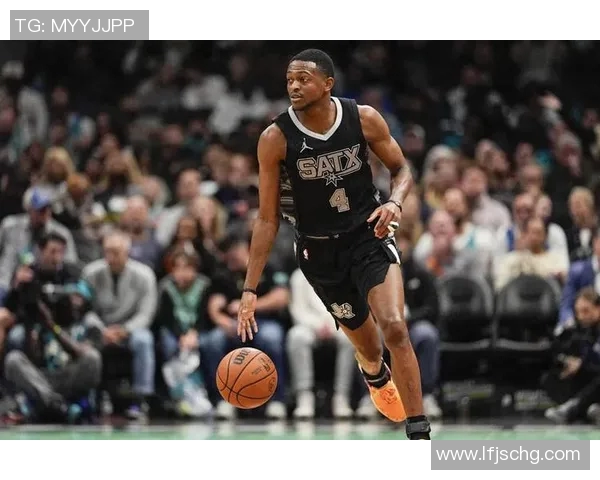 德阿隆福克斯引领国王队崛起成NBA新星的背后故事与奋斗历程